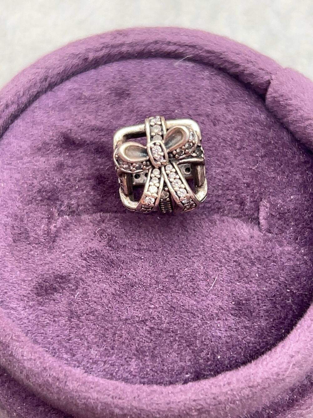 Pandora 925 ALE Sterling Silver CZ Gift Box Present Slider Charm Retired